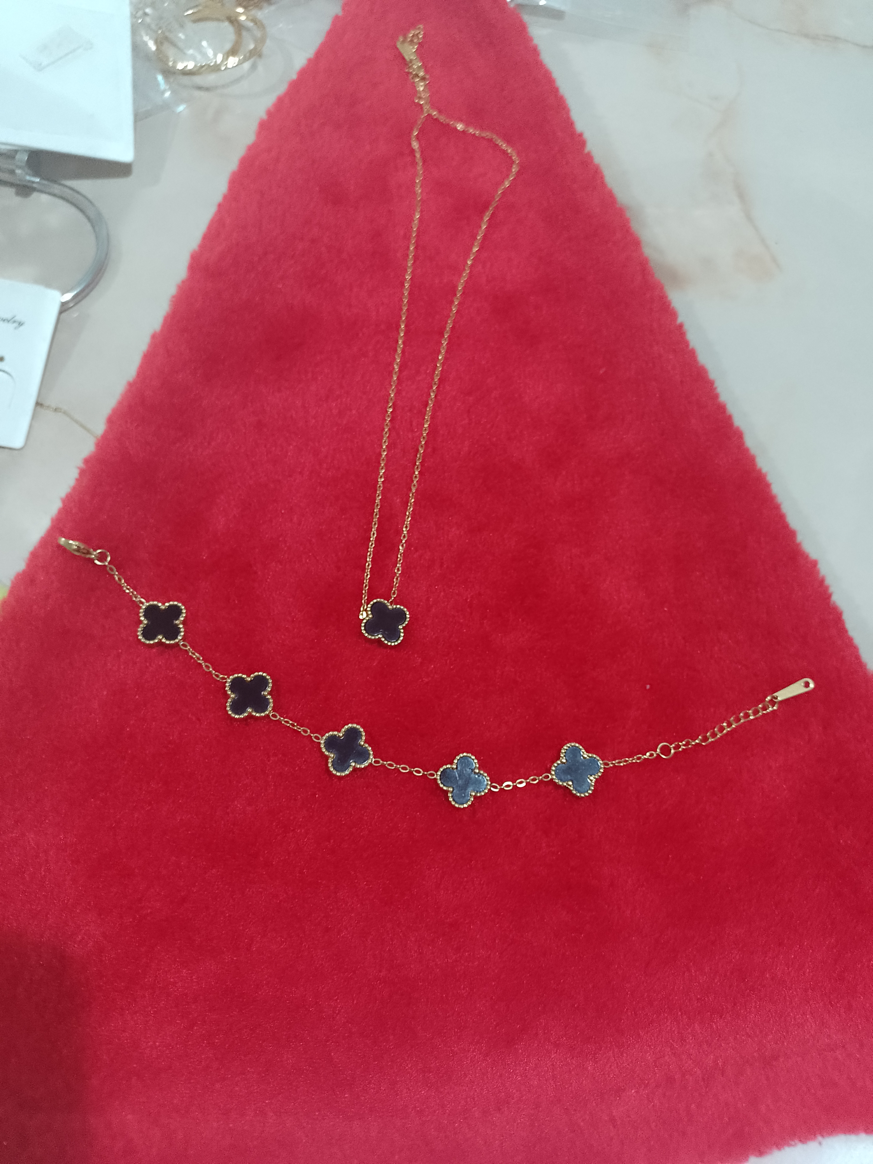 Conjunto acero quirúrgico trébol